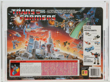 Load image into Gallery viewer, Transformers 1986 Vintage Hasbro Series 3 Protectobot Hot Spot AFA 70